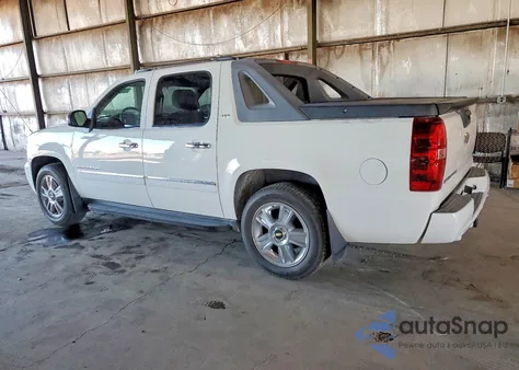 2010 Chevrolet Avalanche Ltz z USA, uszkodzony, nr VIN 3GNVKGE07AG123865